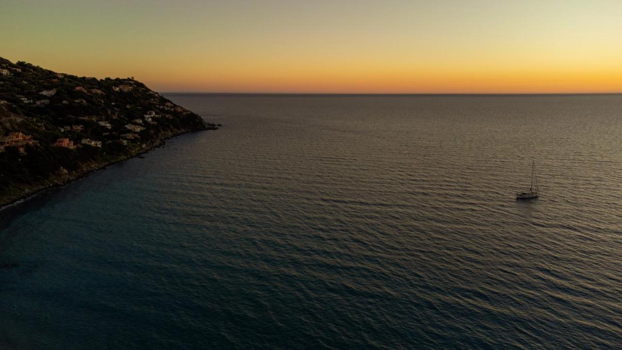 Cann'E Sisa Luxury Villa Perla Marina A Torre delle Stelle Εξωτερικό φωτογραφία